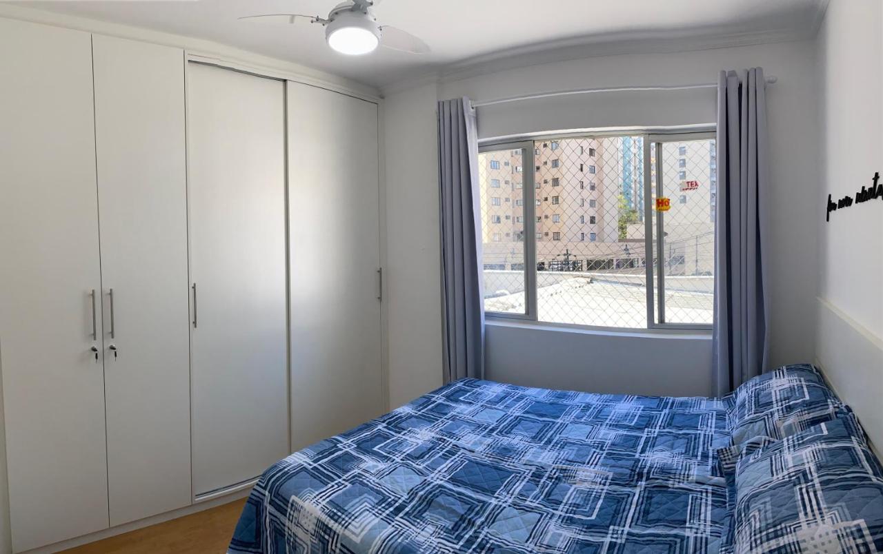 101- Lindo Apartamento Amplo E Decorado, 2 Quartos, Sala, Cozinha Completa, Mobiliario Moderno, Lavanderia , Excelente Localizacao No Bairro Bigorrilho Curitiba Luaran gambar