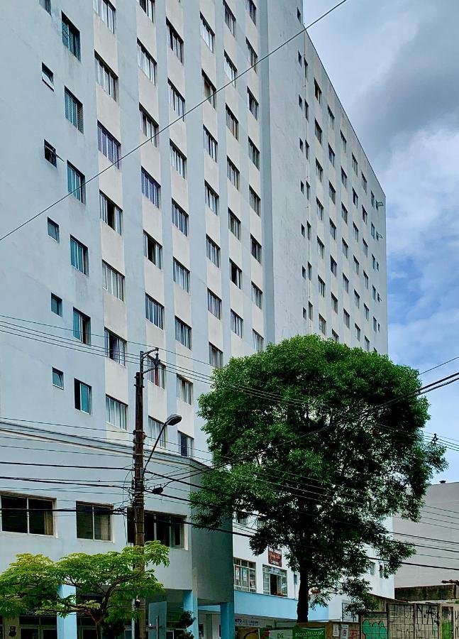101- Lindo Apartamento Amplo E Decorado, 2 Quartos, Sala, Cozinha Completa, Mobiliario Moderno, Lavanderia , Excelente Localizacao No Bairro Bigorrilho Curitiba Luaran gambar